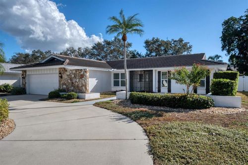 2926 Captiva Dr, SARASOTA, FL, 34231-6918 | Card Image