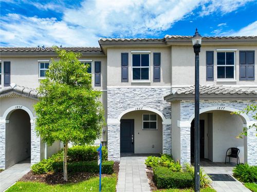 1867 Se 26th Ter, Homestead, FL, 33035-2445 | Card Image