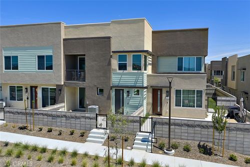 8-3648 S. Eichler Paseo, Ontario, CA, 91761 | Card Image