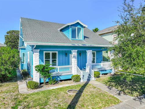 3124 Avenue R 1/2, Galveston, TX, 77550-7648 | Card Image