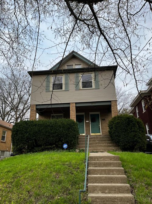 1030 Schiff Ave, Cincinnati, OH, 45205-1542 | Card Image