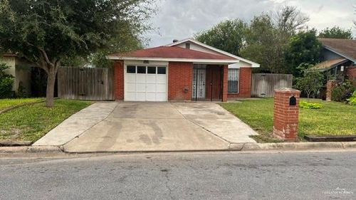 2613 Carnation Ave, Mcallen, TX, 78501-6371 | Card Image
