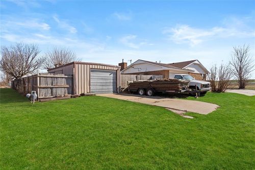 401 E Main, Corn, OK, 73024-9237 | Card Image