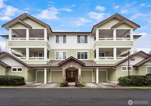 unit-202-23940 Ne 115th Ln, Redmond, WA, 98053-6216 | Card Image