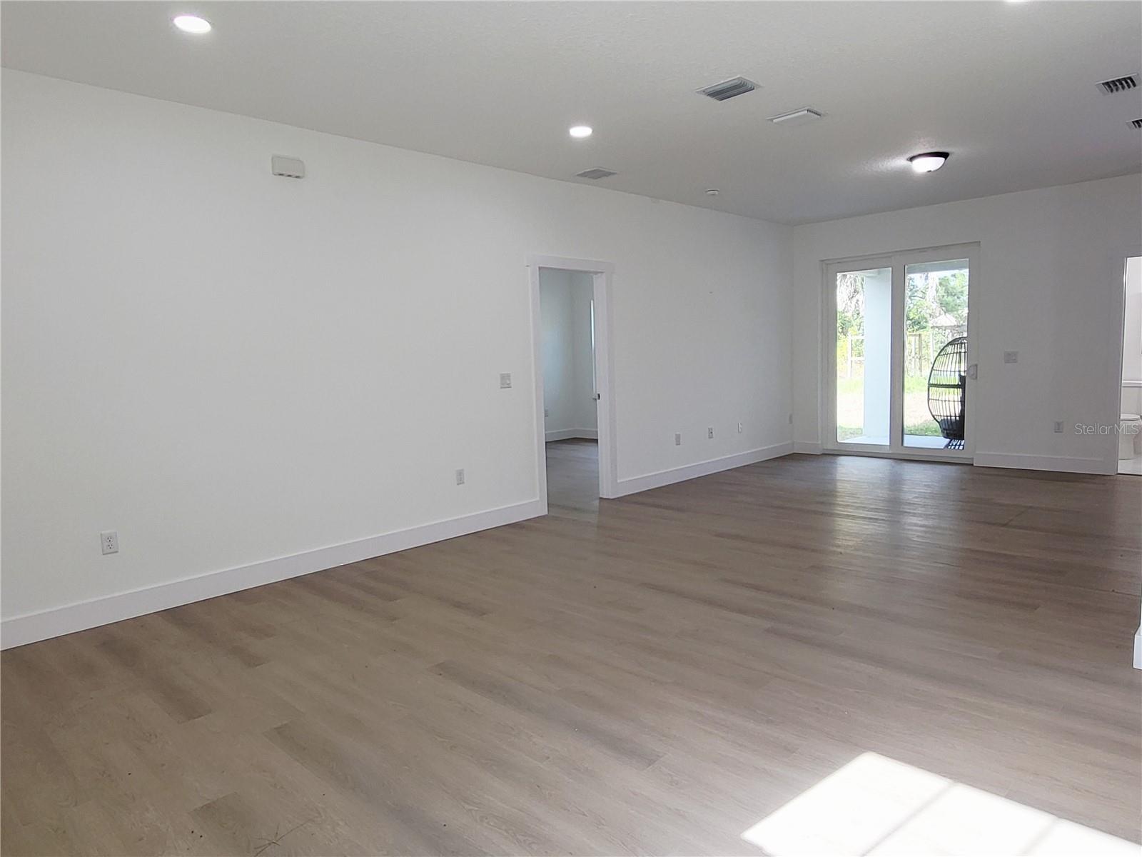 Residential Lease in PALM BAY 3