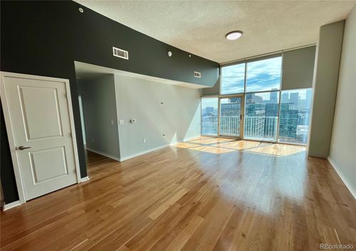 2316-1700 Bassett Unit 2316 Street, Denver, CO, 80202 | Card Image