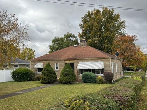 898 Fairview Ave, Galion, OH, 44833-1841 | Card Image