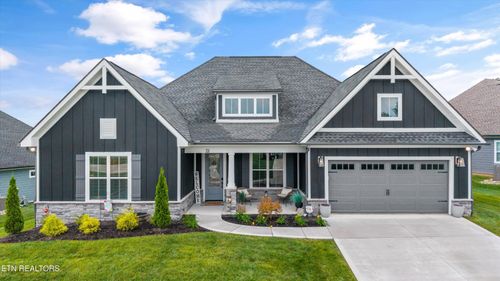 151 Poplar Ridge Pl, Lenoir City, TN, 37771-2167 | Card Image