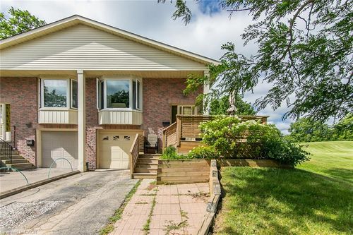 b-274 Northlake Dr, Waterloo, ON, N2V1A9 | Card Image