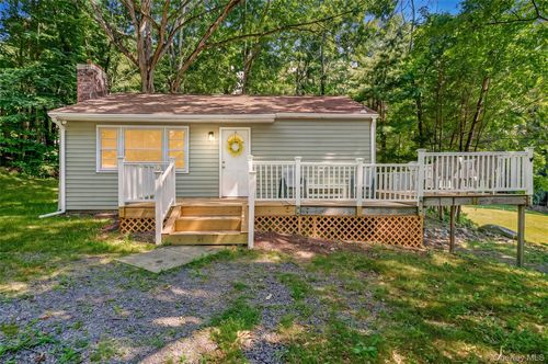 52 Mountain Ave, Greenwood Lake, NY, 10925 | Card Image