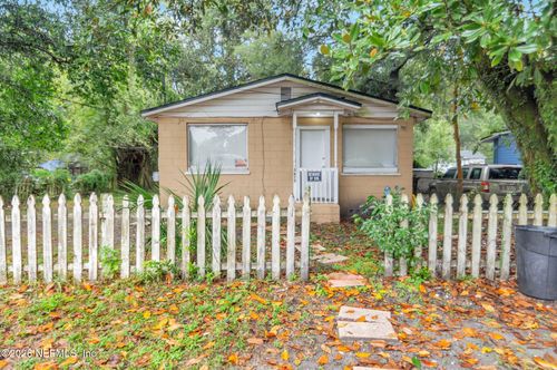 5813 Doeboy St, Jacksonville, FL, 32208-3629 | Card Image