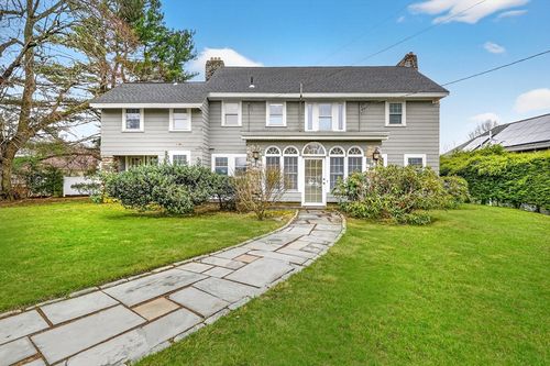 46 Birch St, Westwood, MA, 02090-1529 | Card Image
