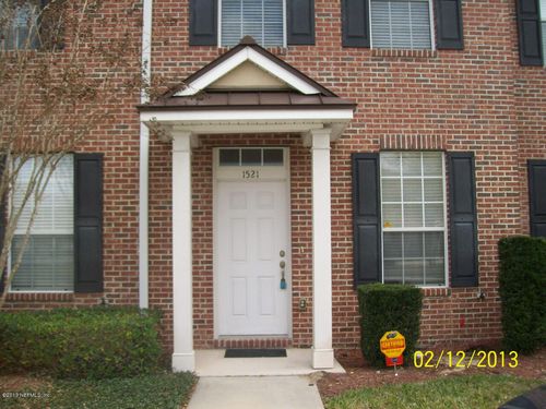 1521 Fieldview Dr, JACKSONVILLE, FL, 32225-8273 | Card Image