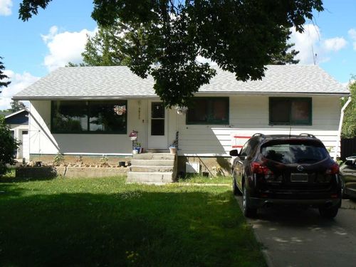 4836 55 Avenue, High Prairie, AB, T0G1E0 | Card Image