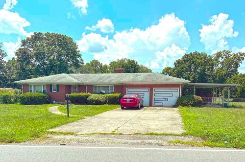 1610 Cove Rd Nw, Roanoke, VA, 24017-3330 | Card Image