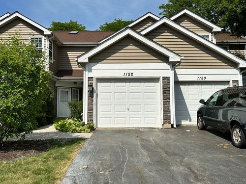 1122 Regency Dr, Schaumburg, IL, 60193-4467 | Card Image