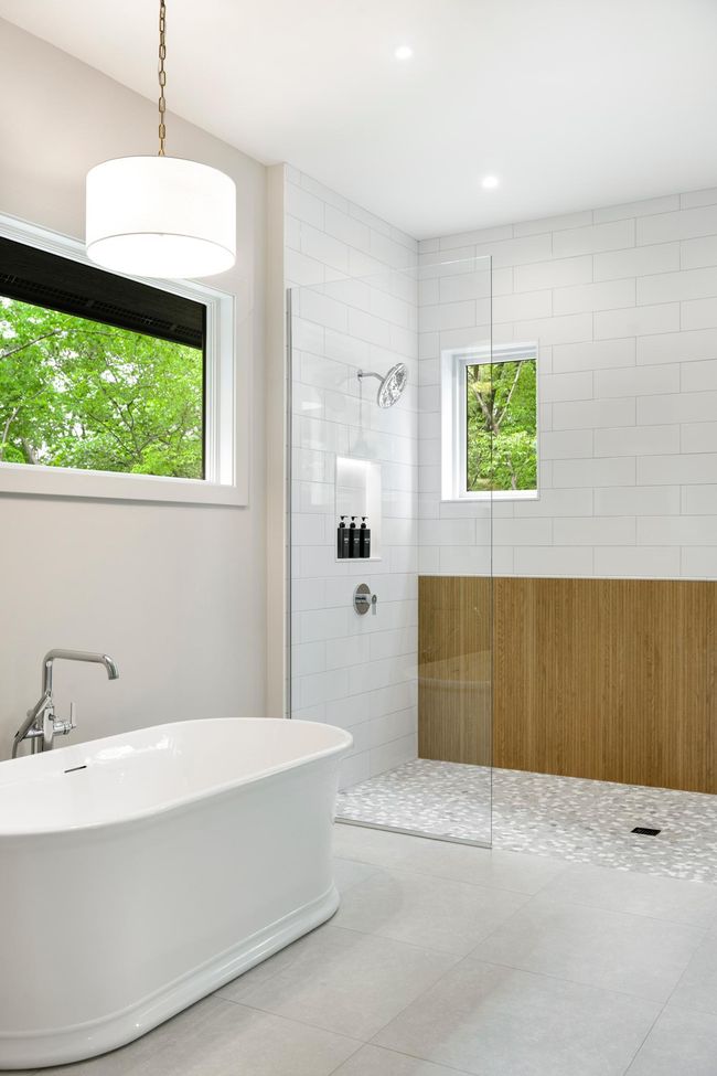 Primary bath.jpg | Image 34