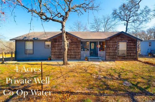 119 Post Oak Rd, La Vernia, TX, 78121-4568 | Card Image