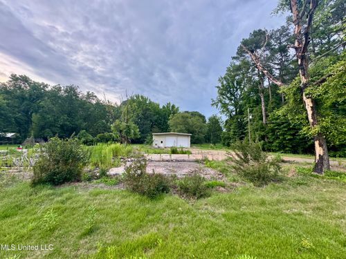 29757 Ms Highway 32, Charleston, MS, 38921-6613 | Card Image