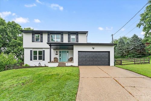 18 Pinehurst Ct, Fairfield, OH, 45014-4752 | Card Image
