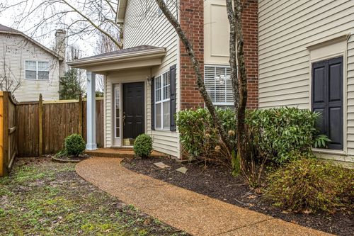 7027 Penbrook Dr, Franklin, TN, 37069-8408 | Card Image