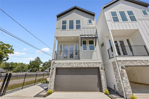c-717 Janisch Rd, Houston, TX, 77018-1509 | Card Image