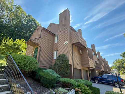 unit-c9-55 Cross St, Danbury, CT, 06810-7081 | Card Image