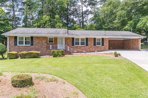 4077 Phils Ct, Tucker, GA, 30084-7526 | Card Image