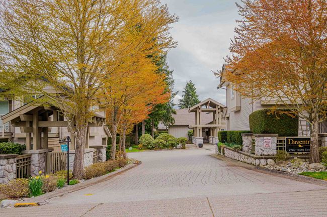 10 - 2780 150 Street, Townhouse with 2 bedrooms, 2 bathrooms and 4 parking in Surrey BC | Image 5