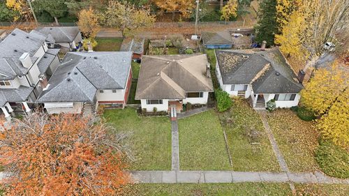 5878 Argyle St, Vancouver, BC, V5P3J7 | Card Image