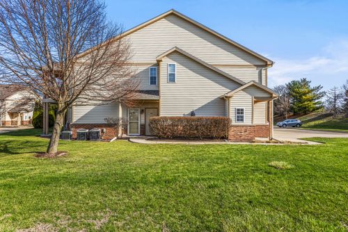 3604-3604 Thornhill Dr, Champaign, IL, 61822-3638 | Card Image