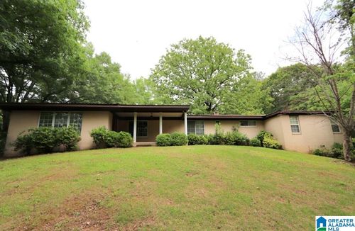 30 Hidden Hills Ln, Talladega, AL, 35160-4110 | Card Image