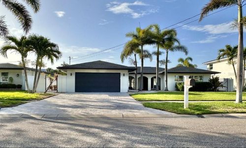 320 Palm Is Ne, CLEARWATER BEACH, FL, 33767-1930 | Card Image