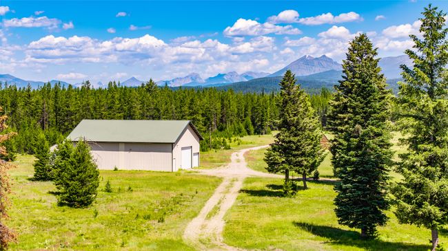 400 Kintla Ranch Rd, House other with 7 bedrooms, 6 bathrooms and null parking in Polebridge MT | Image 15