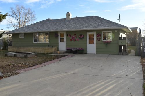 5 N Montana Street, Conrad, MT, 59425 | Card Image