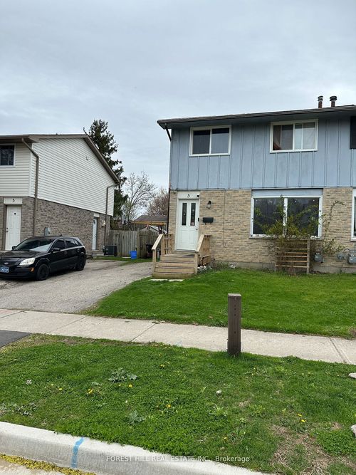 5 Denlaw Rd, London, ON, N6G3L3 | Card Image