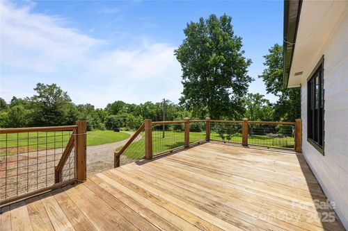 221 John C Logan Rd, Rutherfordton, NC, 28139-8255 | Card Image