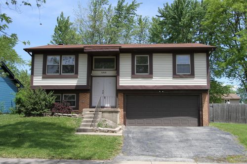 5808 Allemong Dr, Matteson, IL, 60443-1108 | Card Image