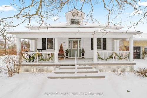 105 Quebec St, Goderich, ON, N7A2G6 | Card Image