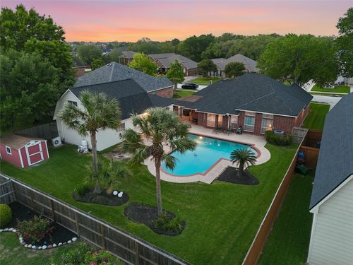 2303 Dogwood St, League City, TX, 77573-2285 | Card Image