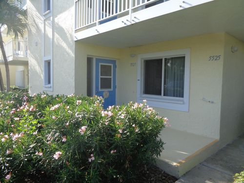 5527 Ne Gulfstream Way, Stuart, FL, 34996-1732 | Card Image