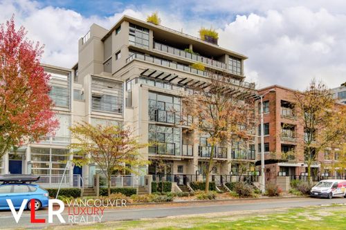 103-388 W 1st Ave, Vancouver, BC, V5Y0B2 | Card Image