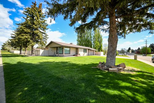 3501 15th Ave S, Great Falls, MT, 59405 | Card Image