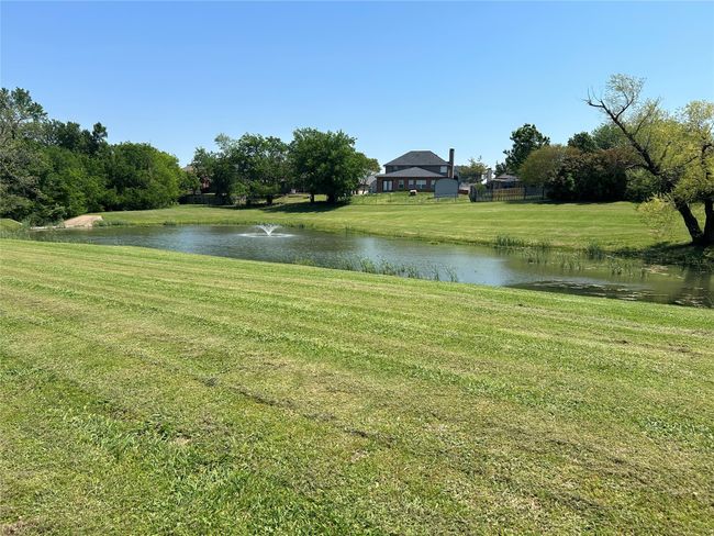 1712 Creekside Ave, House other with 4 bedrooms, 2 bathrooms and null parking in Sherman TX | Image 5