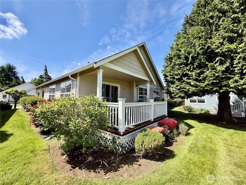 1162 Fidalgo Dr, Burlington, WA, 98233-3001 | Card Image