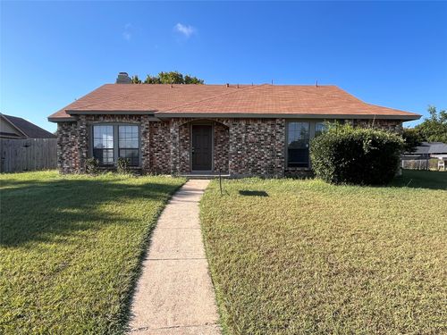 432 E Belt Line Rd, Cedar Hill, TX, 75104-2207 | Card Image