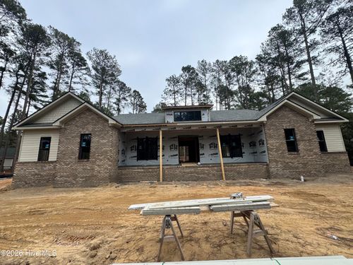 60 Devon Dr, Pinehurst, NC, 28374-6713 | Card Image