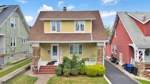 230 Hamilton Ave, Clifton, NJ, 07011-1847 | Card Image