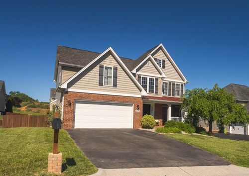 2606 Woods Meadow Ln, Salem, VA, 24153-7375 | Card Image
