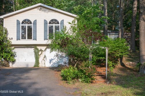 1072 Honey Hollow Rd, Earlton, NY, 12058-3311 | Card Image